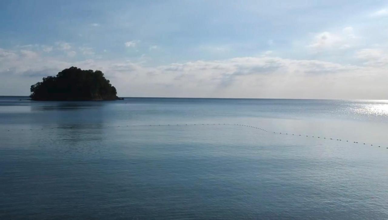 Playa La Caleta Bataan Hotel โมรง ภายนอก รูปภาพ